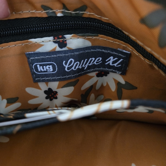 LUG Coupe XL Crossbody Convertible Bag - Picture 10 of 16